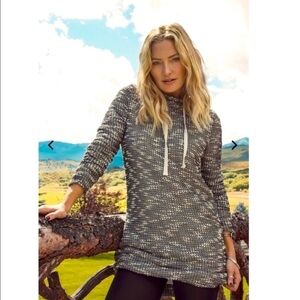 NWT FABLETICS Yukon Sweater Dress